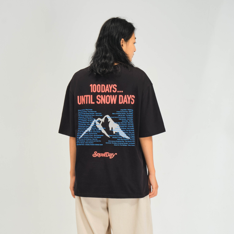 CHRISTMAS SONG TEE OVERSIZED-FIT